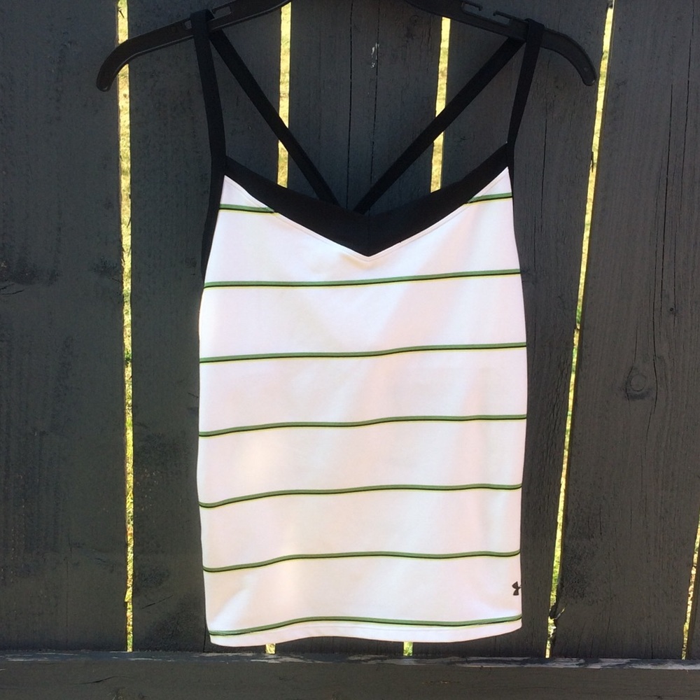 Under Armour White Fitted Tank Size L